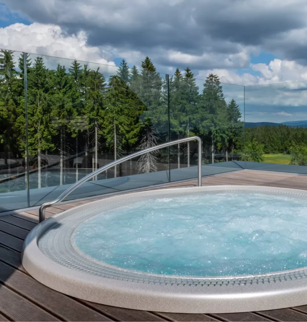 Spa sur terrasse circulaire